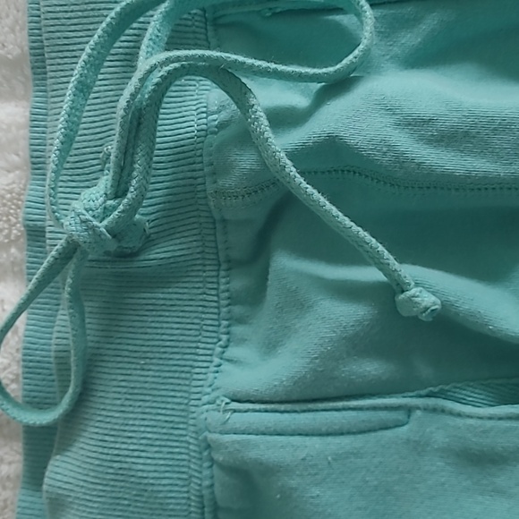 Hard Tail Miniskirt Swim Cover Size Small - Picture 2 of 5